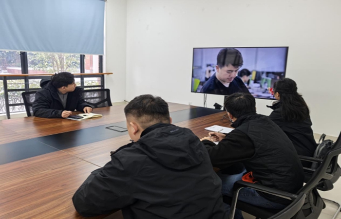 對(duì)標(biāo)先進(jìn) 見賢思齊 ——安徽農(nóng)管家組織觀看《榜樣10》專題節(jié)目